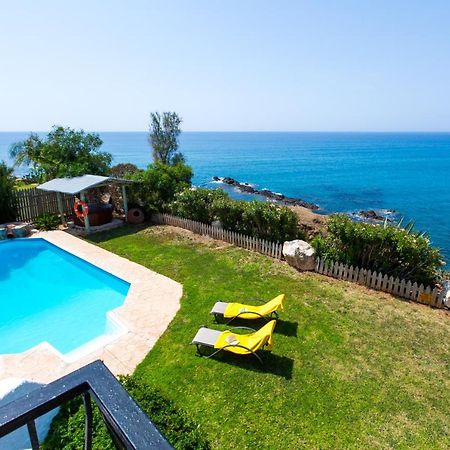Villa Clarissa & Carmel View パ フォス エクステリア 写真